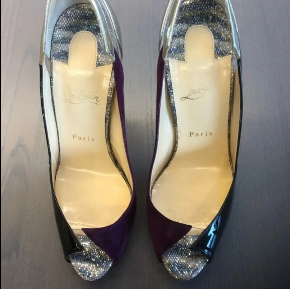 Louboutin Technicatina Red Bottoms Patent Leather &Suede W Tiger Striped Insoles